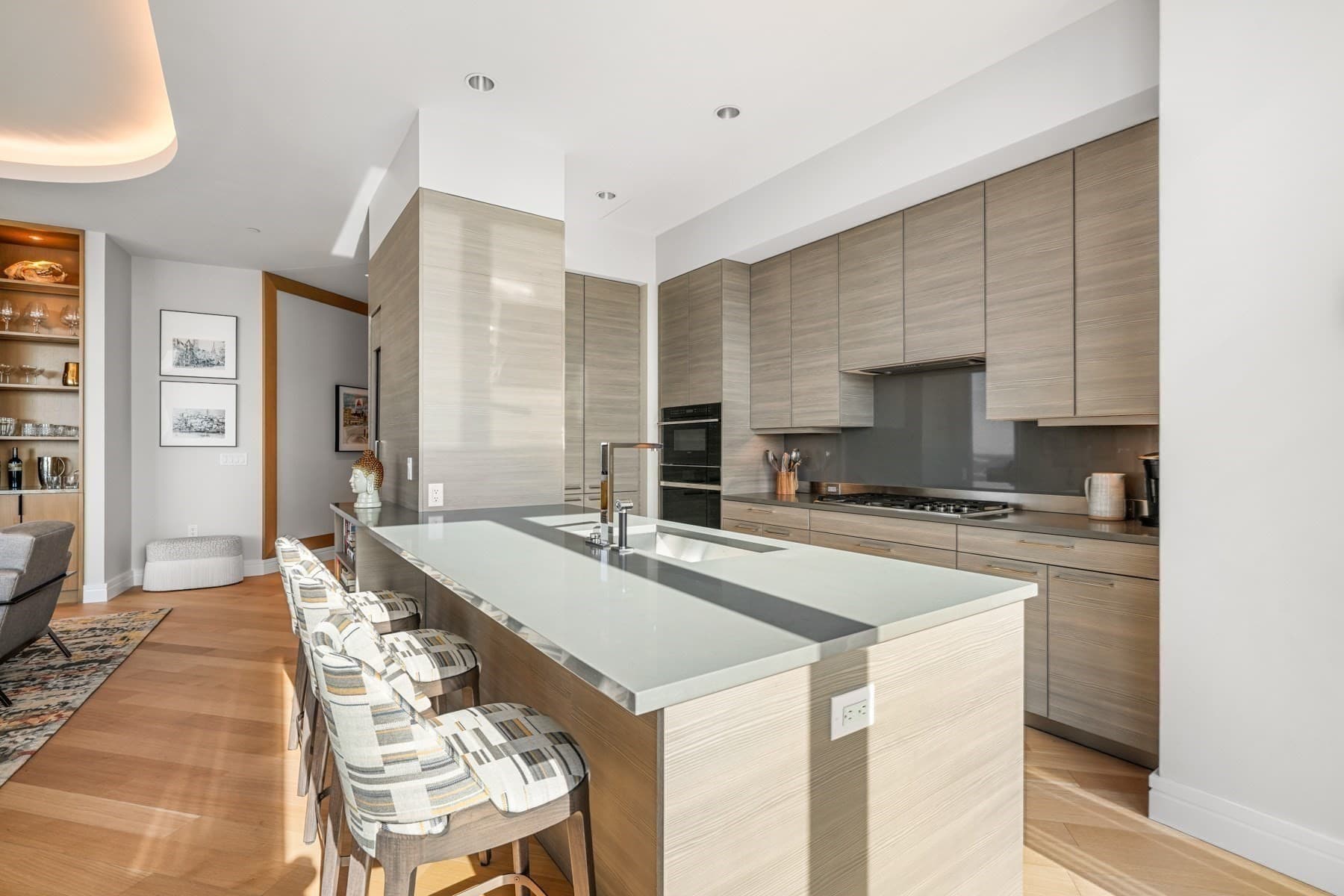 Condominium at 1 Dalton # 4005, Boston MA 02116, photo 7 of 26