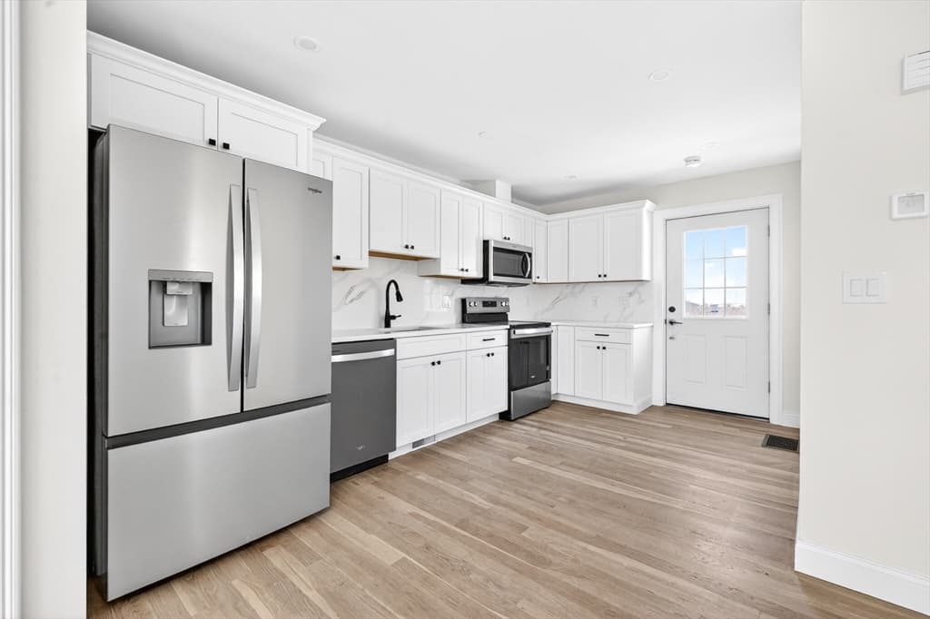 Single Family Residence at 45 Presidents Road, Weymouth MA 02188, photo 19 of 23