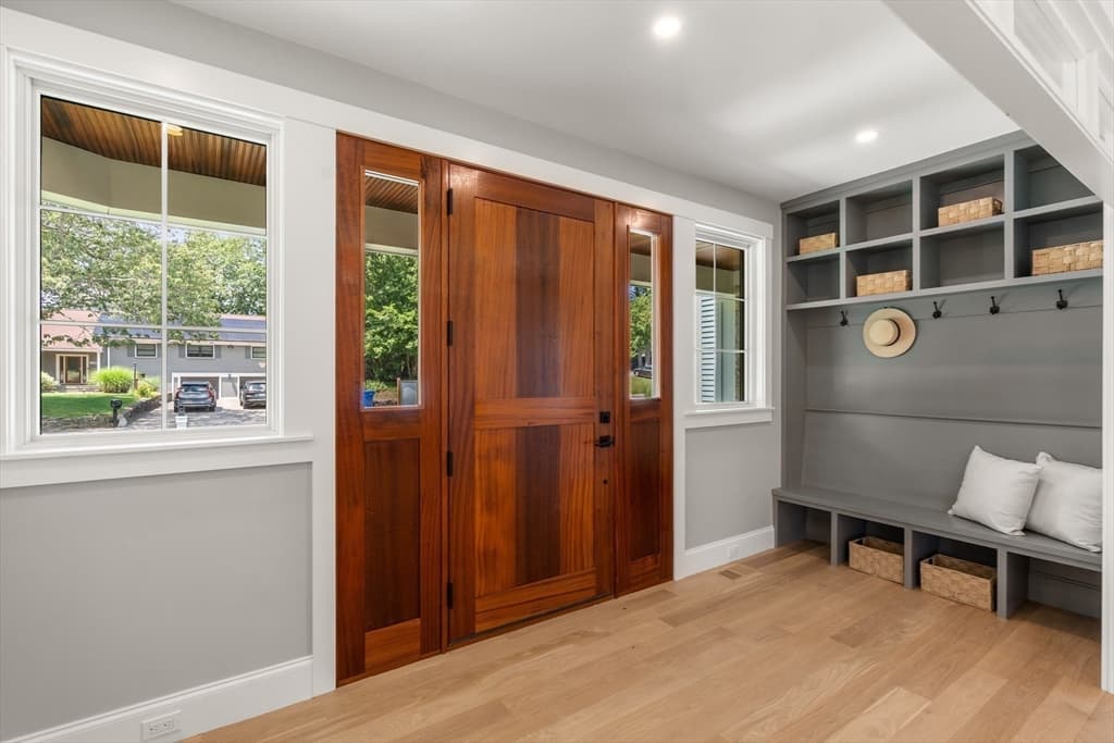 Single Family Residence at 55 Crestview Rd, Belmont MA 02478, Belmont, photo 5 of 41