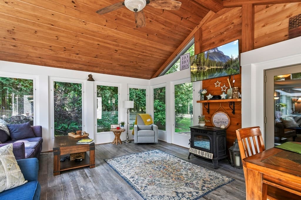 Single Family Residence at 145 Stonehill Road, East Longmeadow MA 01028, East Longmeadow, photo 12 of 42