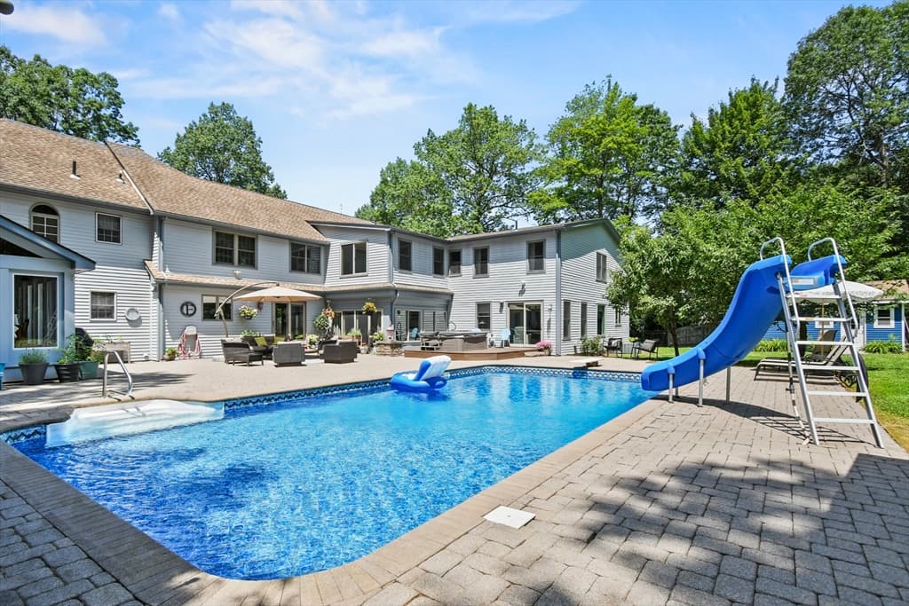 Single Family Residence at 145 Stonehill Road, East Longmeadow MA 01028, East Longmeadow, photo 24 of 42