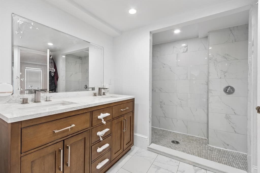 5 Oceanview St, Winthrop MA 02152 photo 8