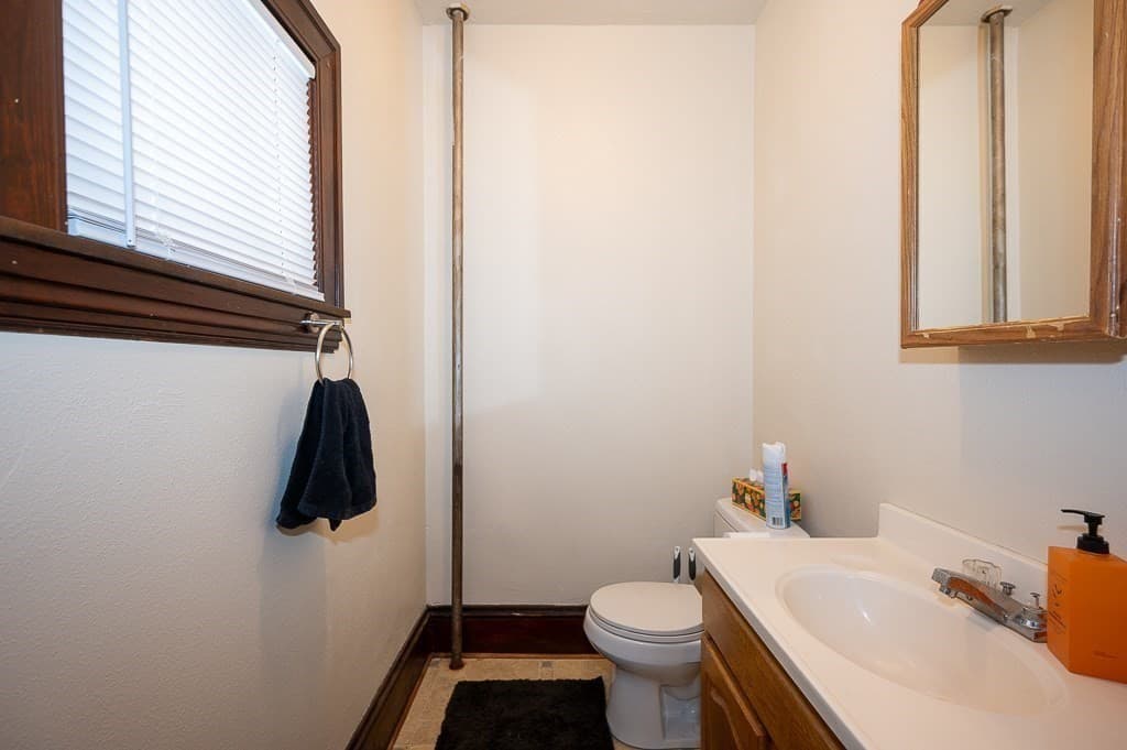 104 1/2 Rodney St, Worcester MA 01605 photo 12