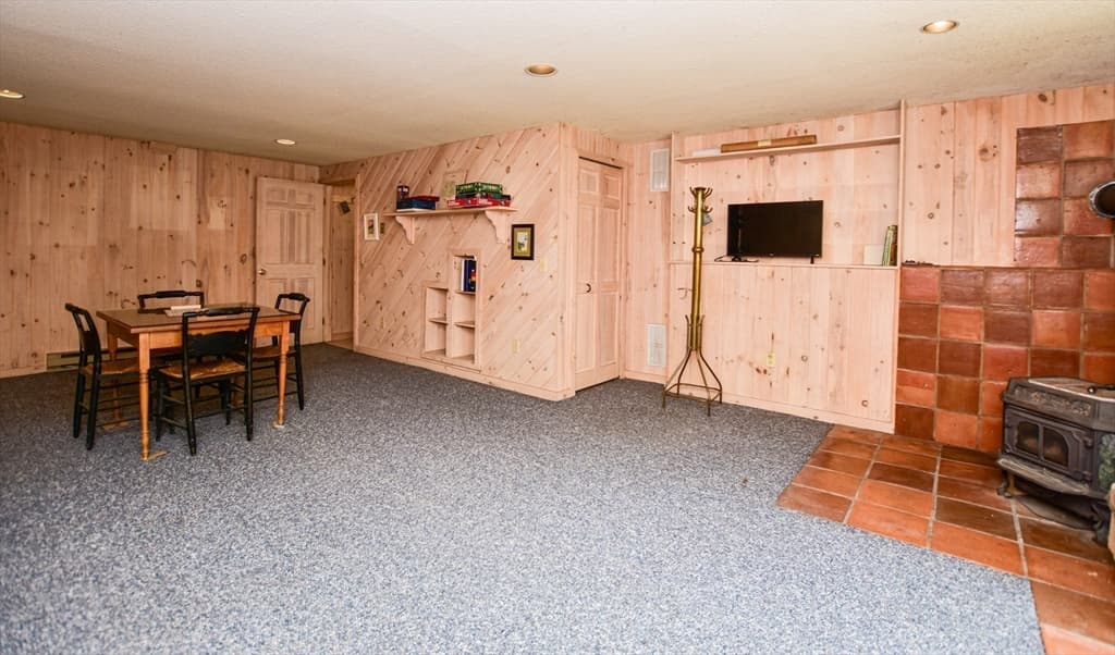 Single Family Residence at 283 Benton Hill Rd, Becket MA 01223, Becket, photo 26 of 42