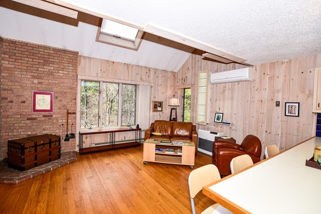 Single Family Residence at 283 Benton Hill Rd, Becket MA 01223, Becket, photo 7 of 42
