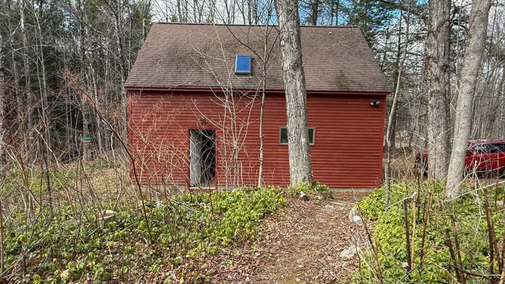 Single Family Residence at 283 Benton Hill Rd, Becket MA 01223, Becket, photo 36 of 42