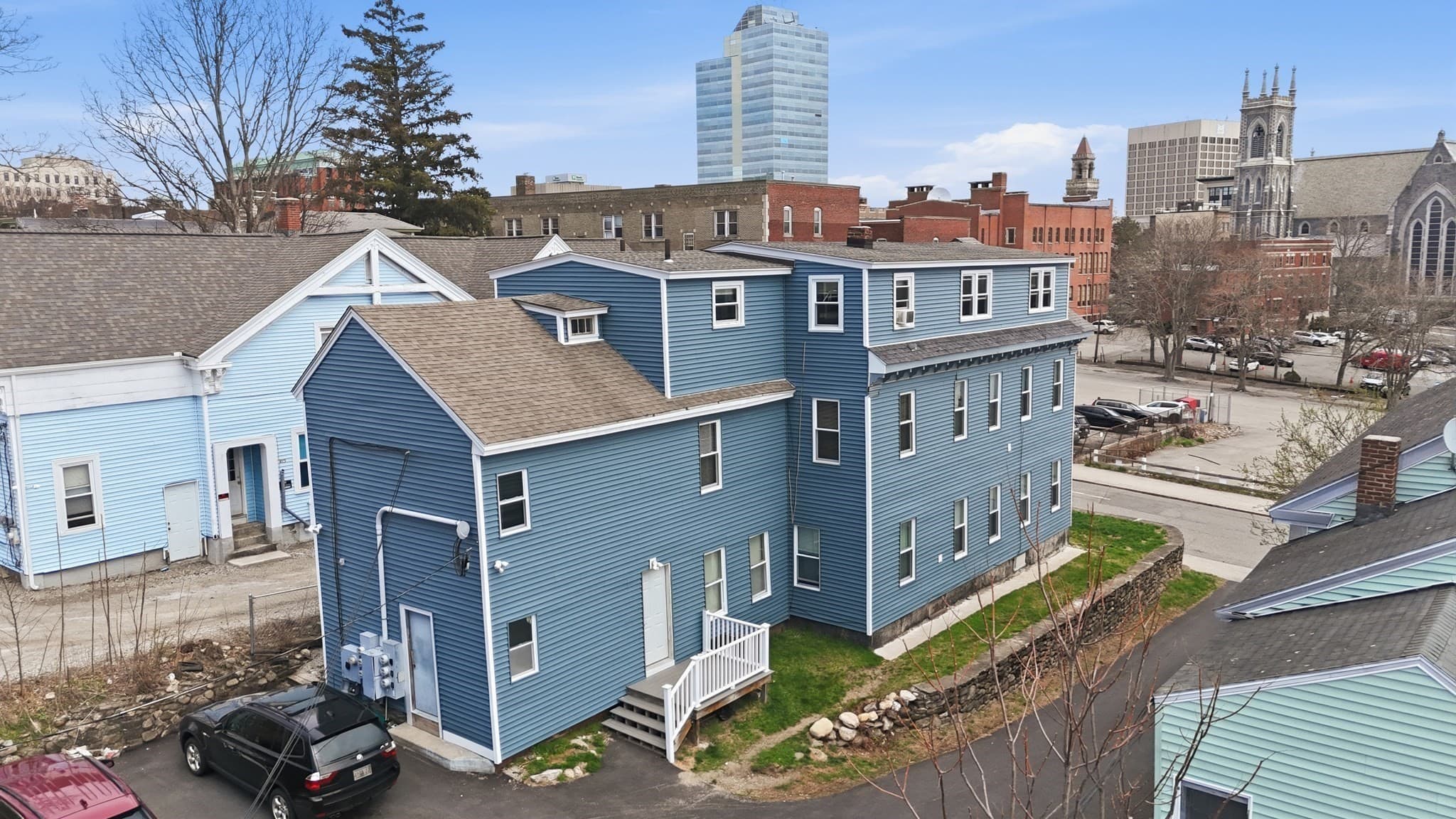 5-9 Family at 34 Irving St, Worcester MA 01609, photo 6 of 33