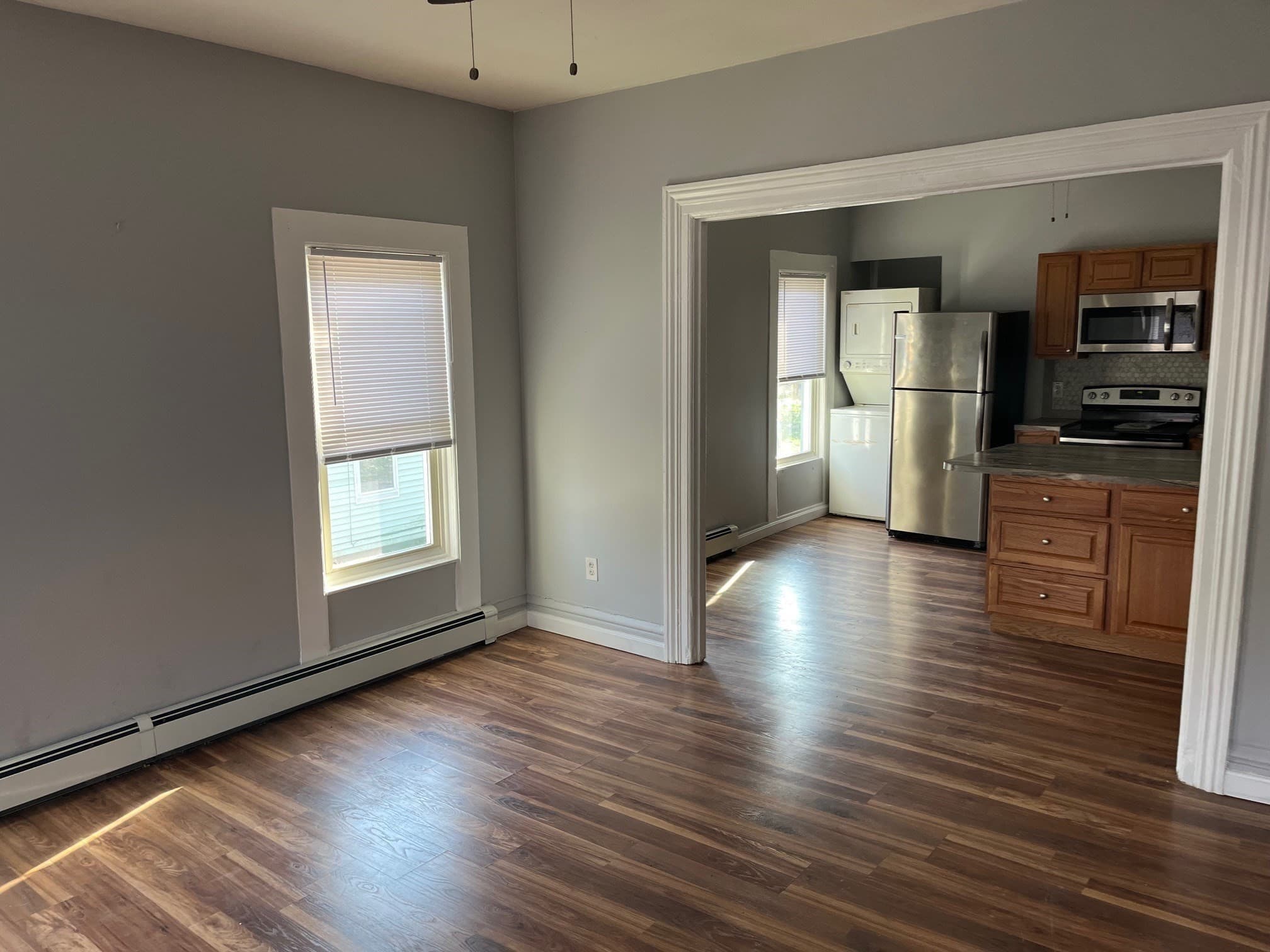5-9 Family at 34 Irving St, Worcester MA 01609, photo 13 of 33