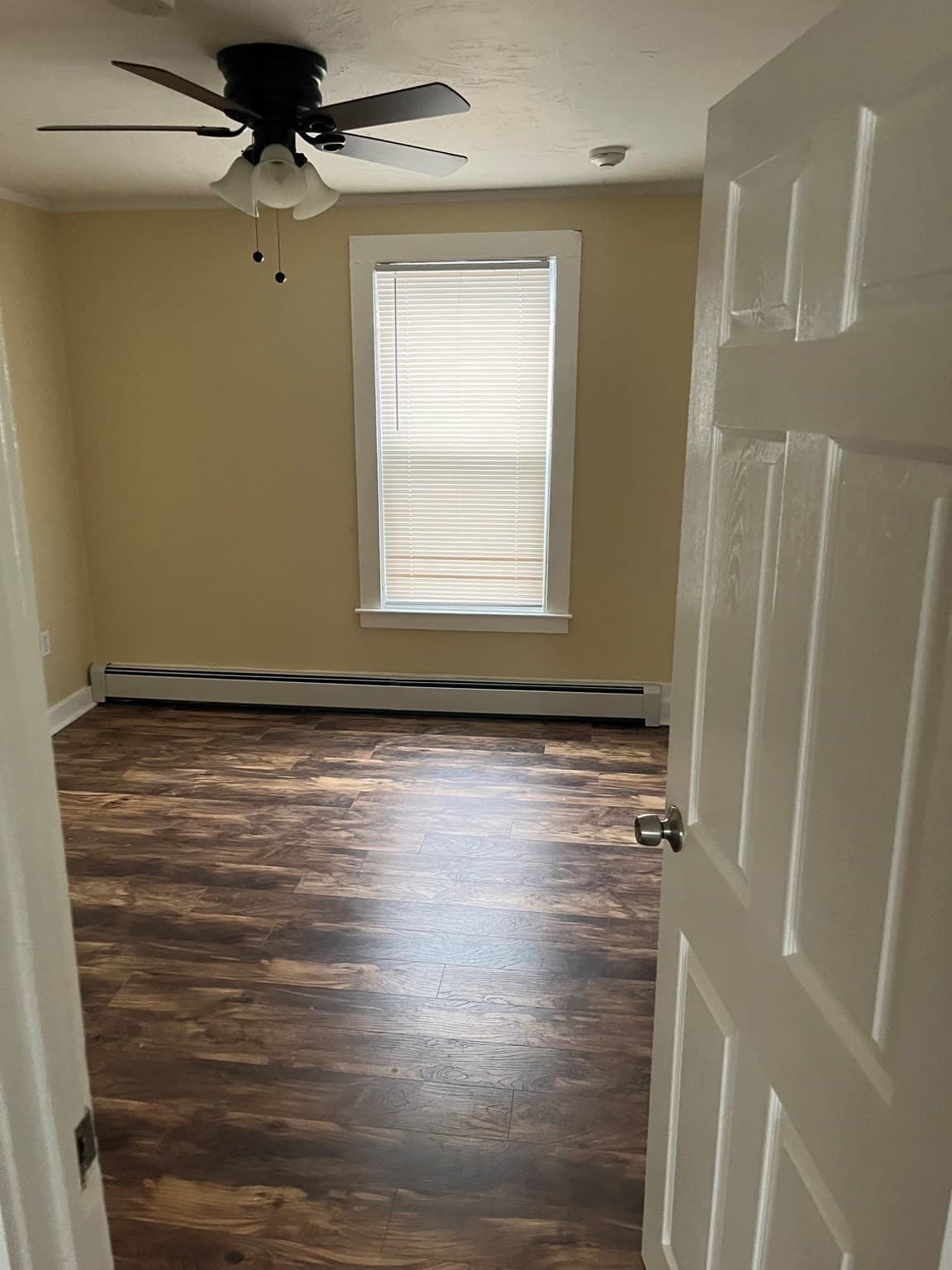 5-9 Family at 34 Irving St, Worcester MA 01609, photo 22 of 33