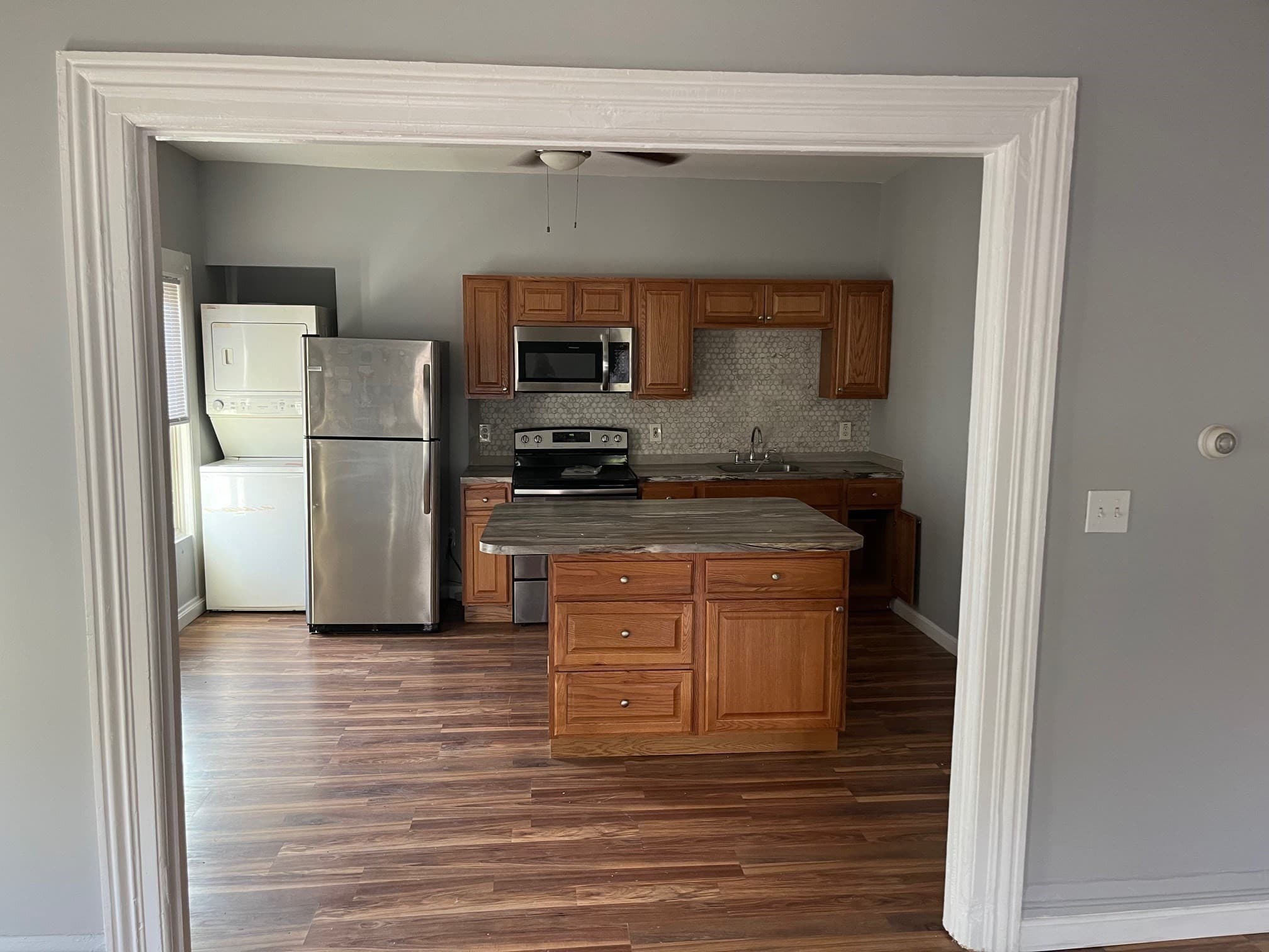5-9 Family at 34 Irving St, Worcester MA 01609, photo 11 of 33