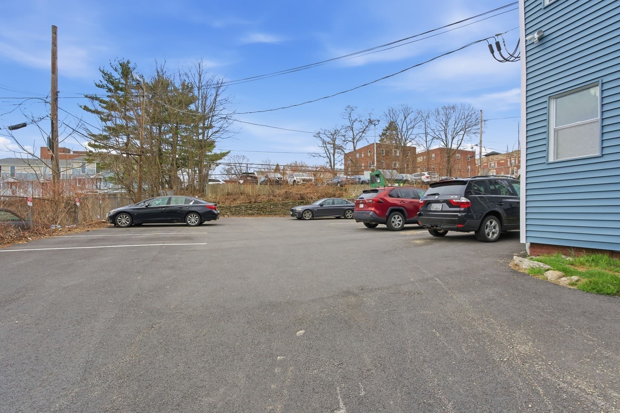 5-9 Family at 34 Irving St, Worcester MA 01609, photo 8 of 33