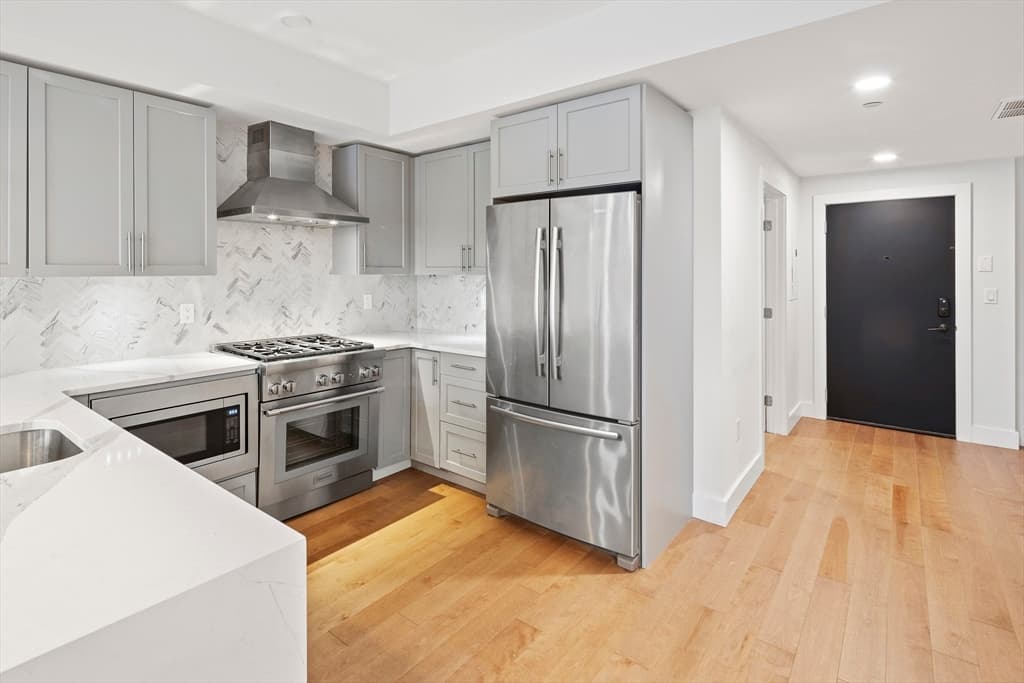 Condominium at 50 Hichborn St # 204, Boston MA 02135, photo 2 of 14