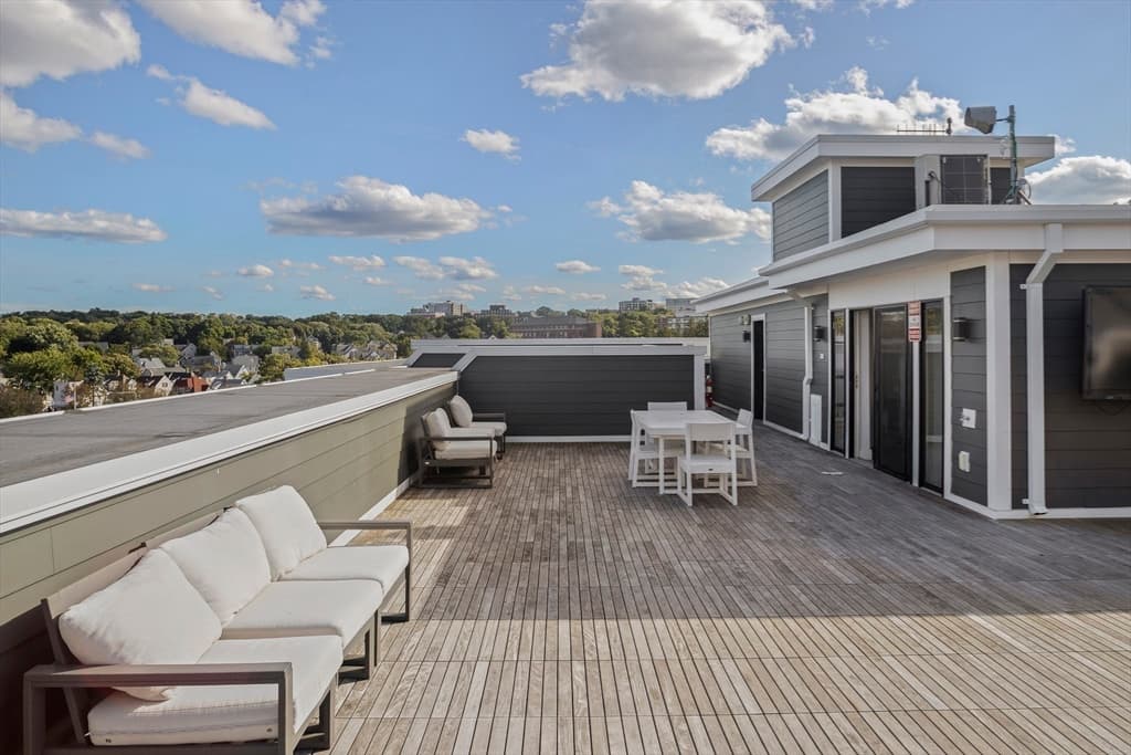 Condominium at 50 Hichborn St # 204, Boston MA 02135, photo 12 of 14