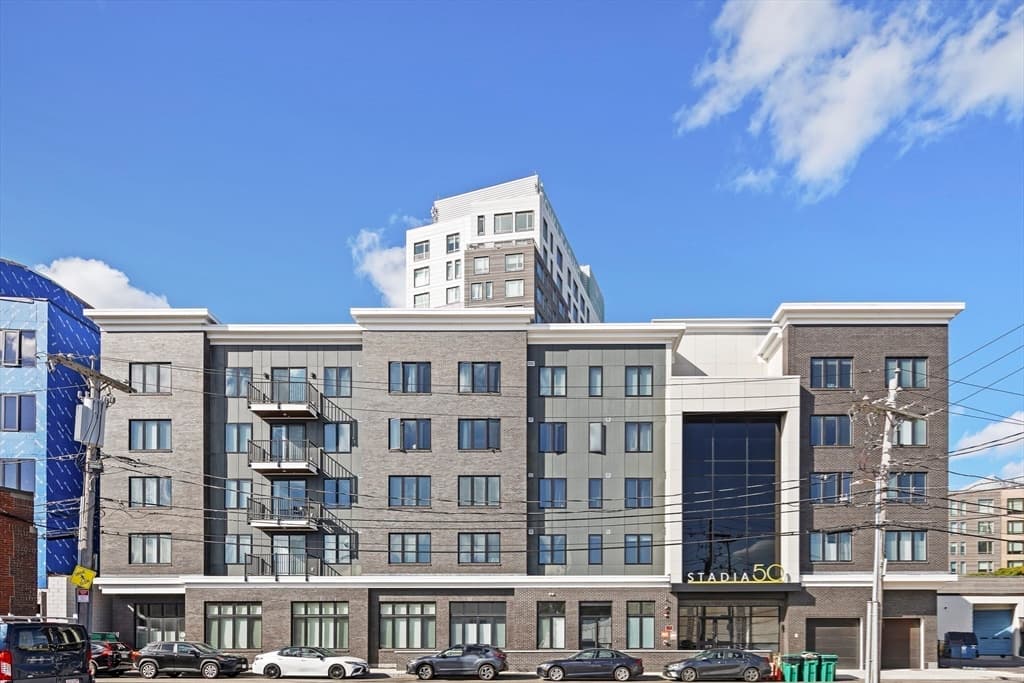 Condominium at 50 Hichborn St # 204, Boston MA 02135, photo 10 of 14