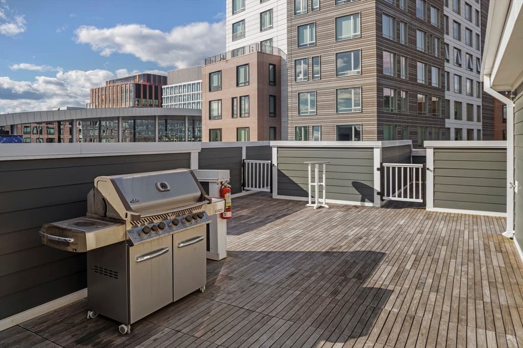 Condominium at 50 Hichborn St # 204, Boston MA 02135, photo 8 of 14