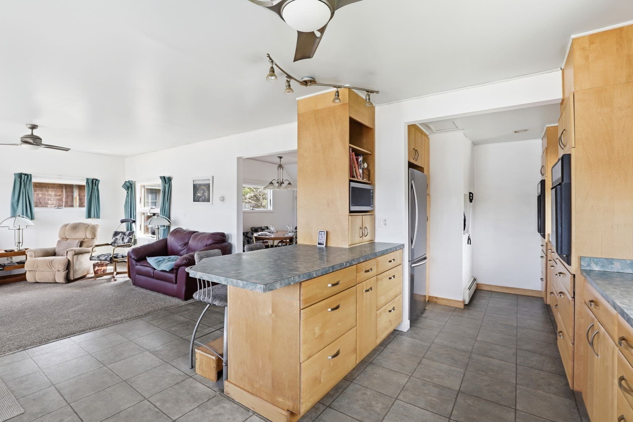 Single Family Residence at 28 Arlington Road, Wareham MA 02571, photo 28 of 42