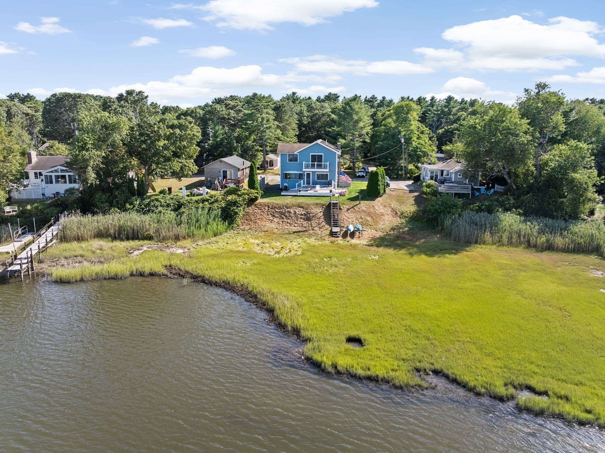 Single Family Residence at 28 Arlington Road, Wareham MA 02571, photo 10 of 42