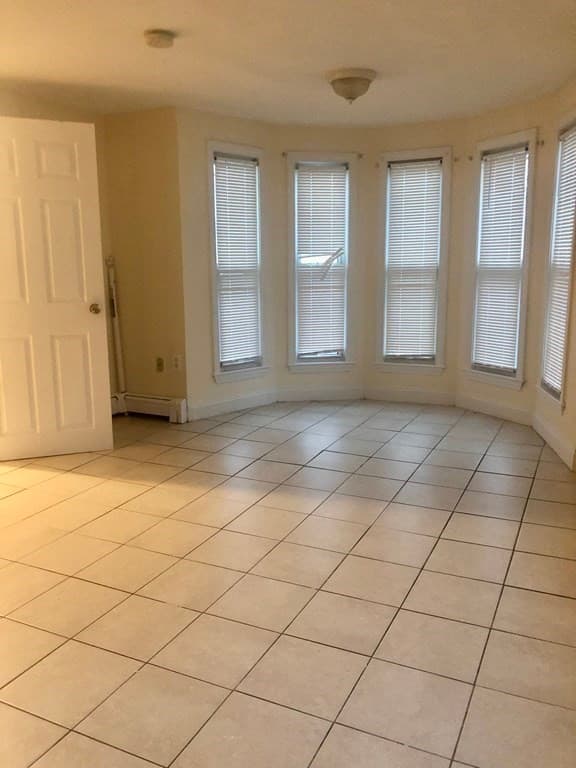 3 Family at 15 4th Street, Lowell MA 01850, photo 32 of 37