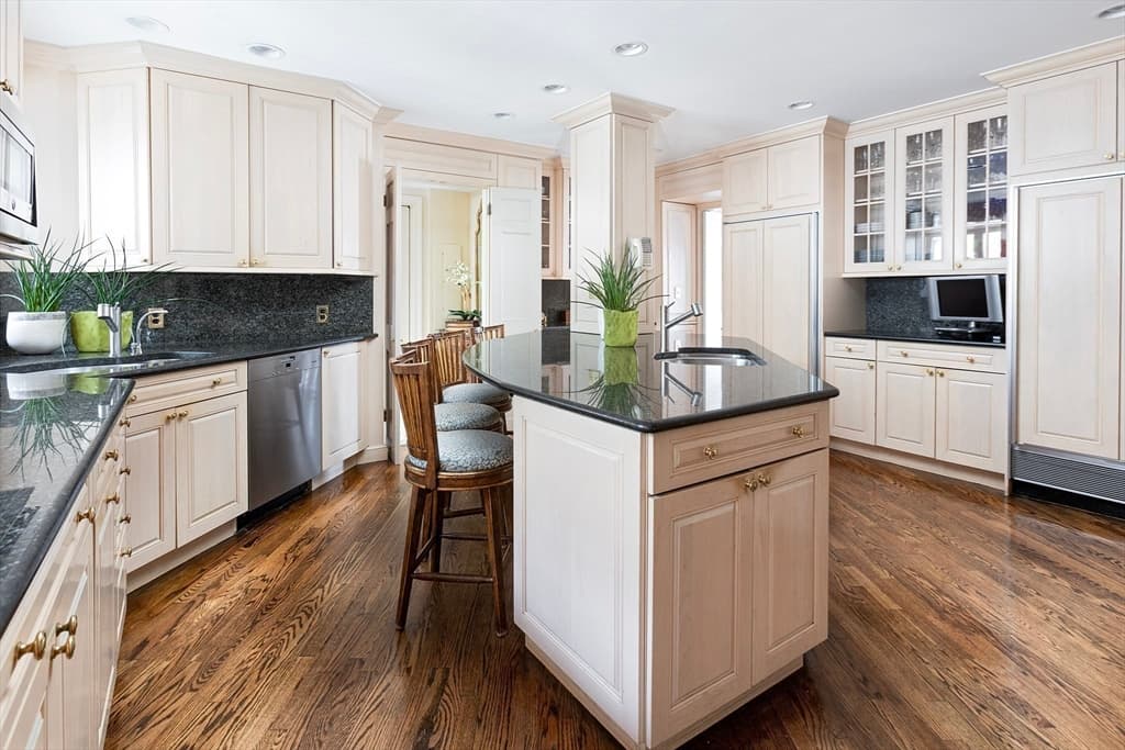 274 Beacon Street PH, Boston MA 02116 photo 8