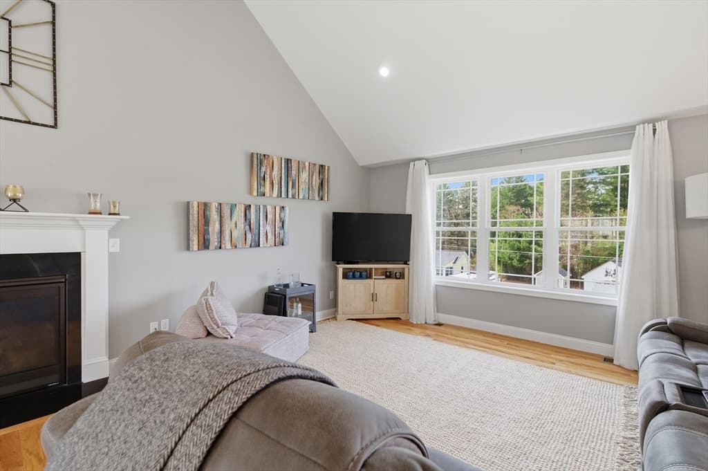 Single Family Residence at 19 Progress Ave, Dudley MA 01571, photo 10 of 42