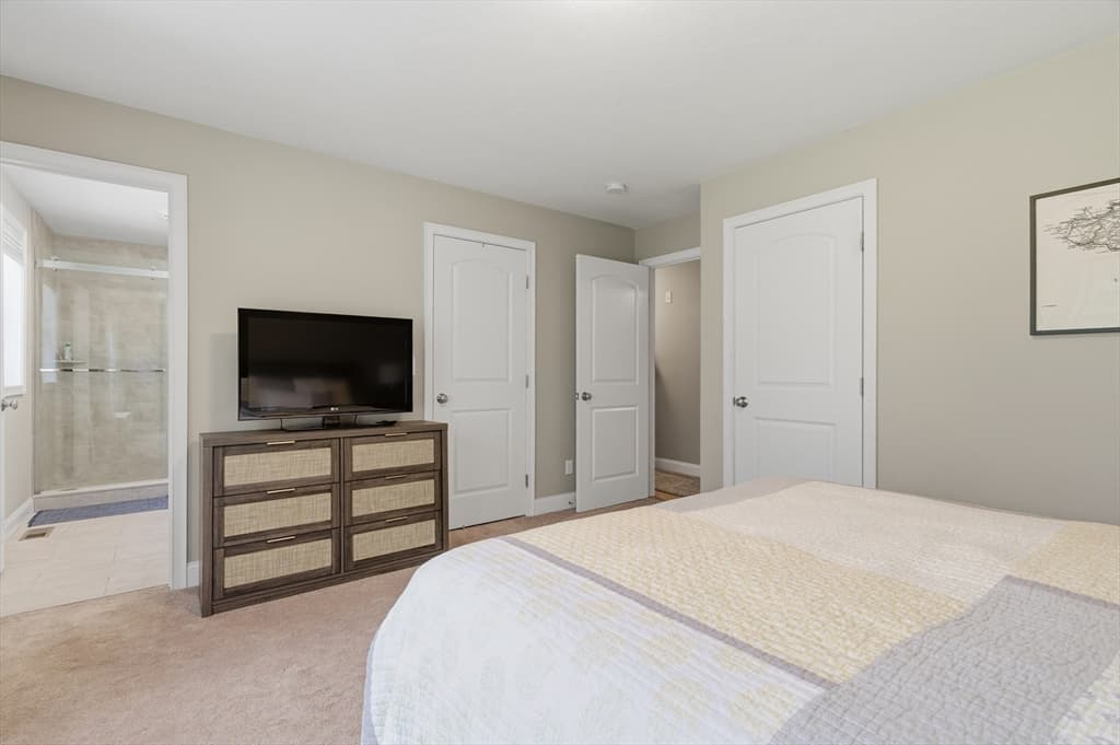 Single Family Residence at 19 Progress Ave, Dudley MA 01571, photo 14 of 42