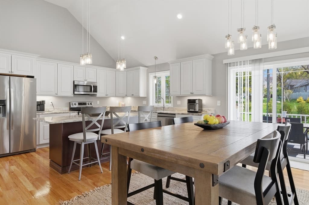 Single Family Residence at 19 Progress Ave, Dudley MA 01571, photo 8 of 42