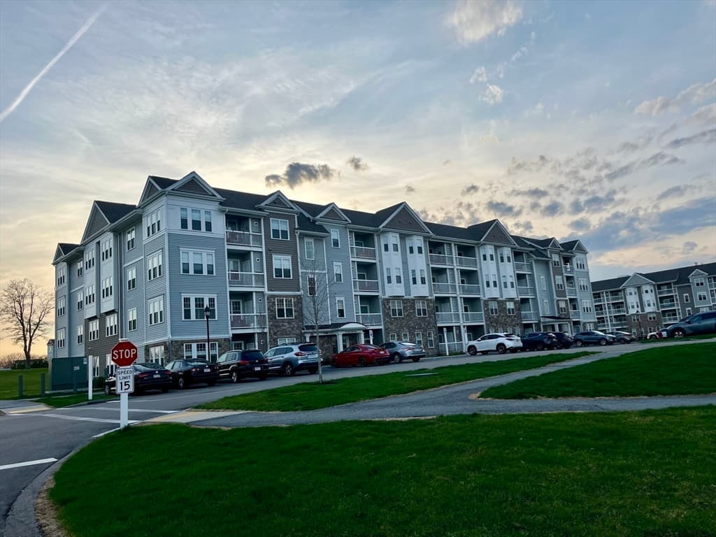 4204 Peters Farm Way # 204, Westborough MA 01581 photo 19