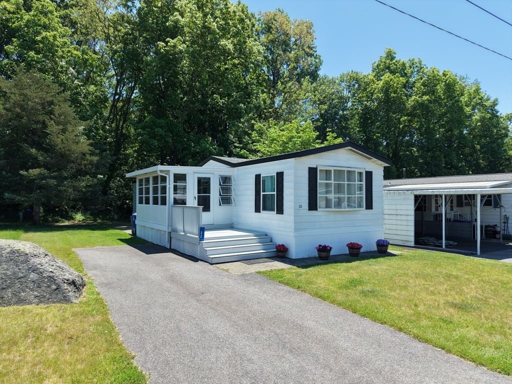 22 Southway, Taunton MA 02780 photo 3