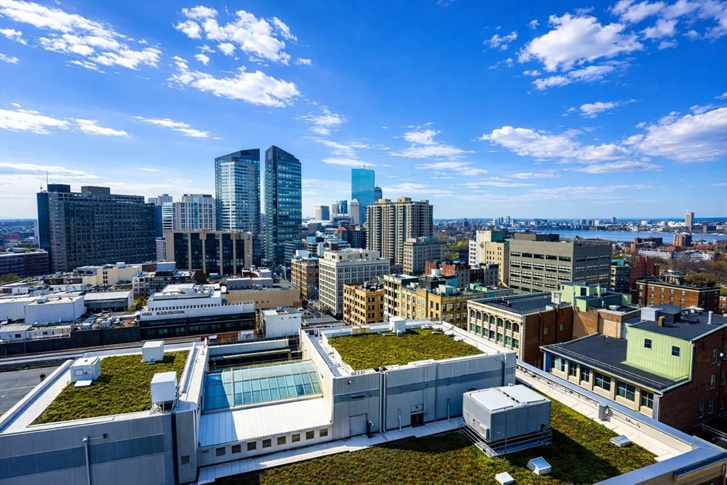 Condominium at 1 Franklin # 2514, Boston MA 02110, photo 11 of 11
