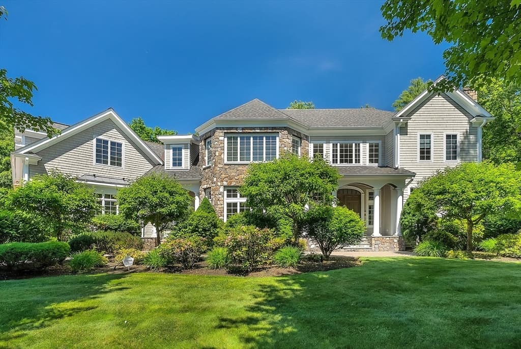 1 Stonefield Lane, Wellesley MA 02482
