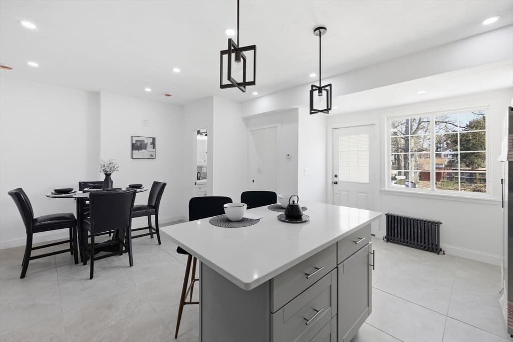Single Family Residence at 13 Green Ave, Westfield MA 01085, photo 10 of 30