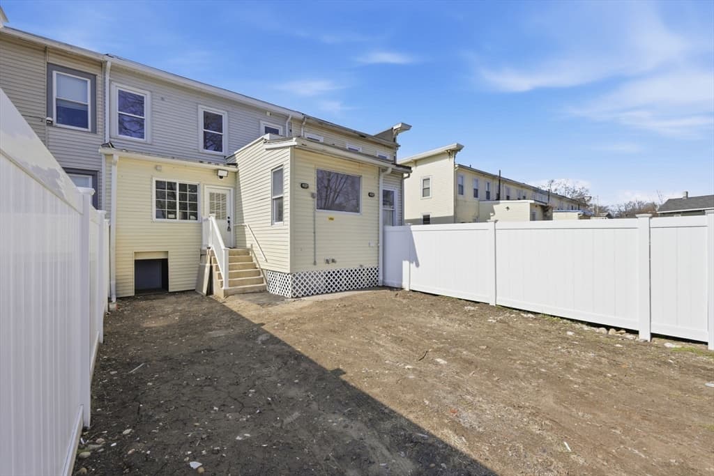 Single Family Residence at 13 Green Ave, Westfield MA 01085, photo 29 of 30