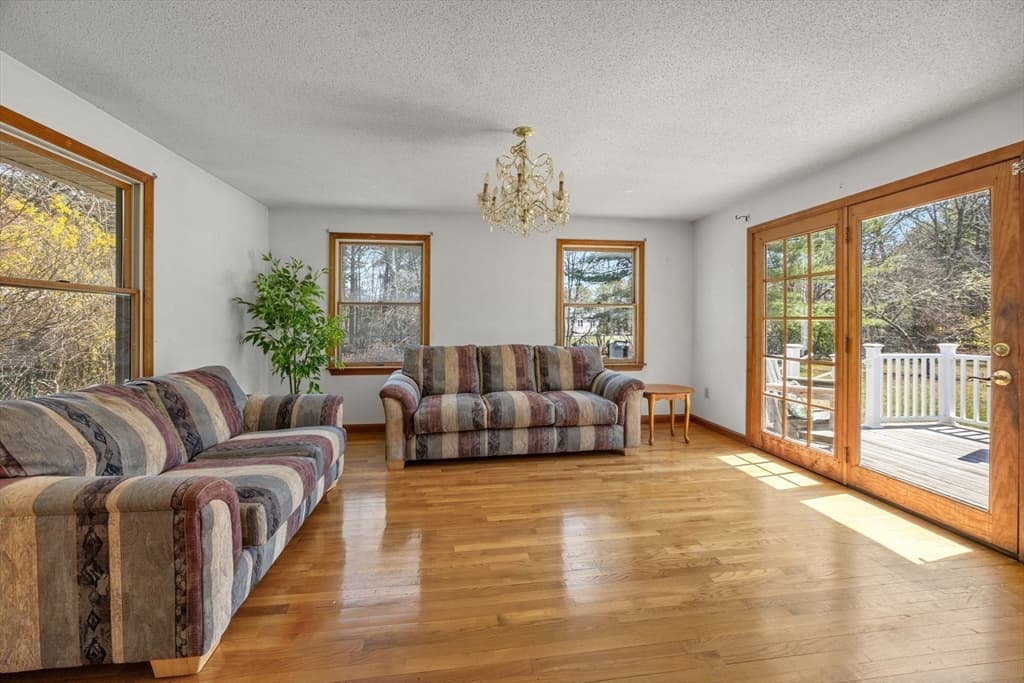 74 Grace Ct, Falmouth MA 02536 photo 11