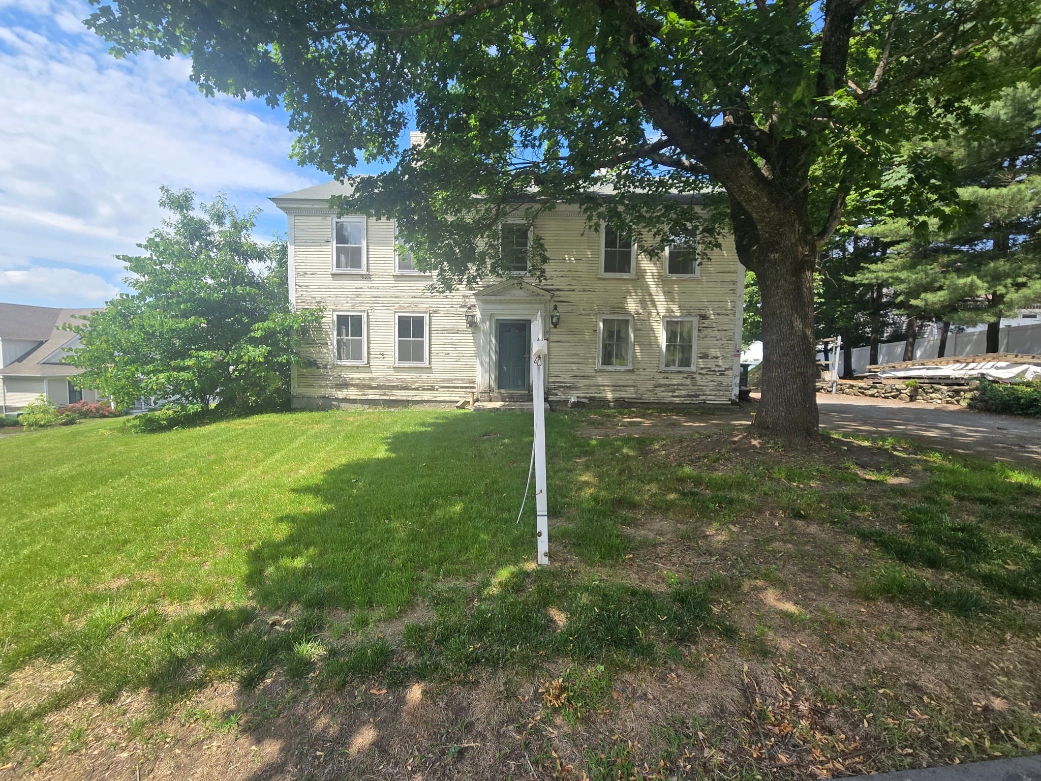 Single Family Residence at 19 Ash St, Marlborough MA 01752, Marlborough, photo 31 of 32