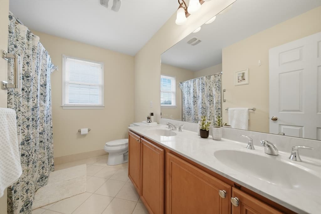 Single Family Residence at 31 Fairways Lane, Methuen MA 01844, Methuen, photo 35 of 40