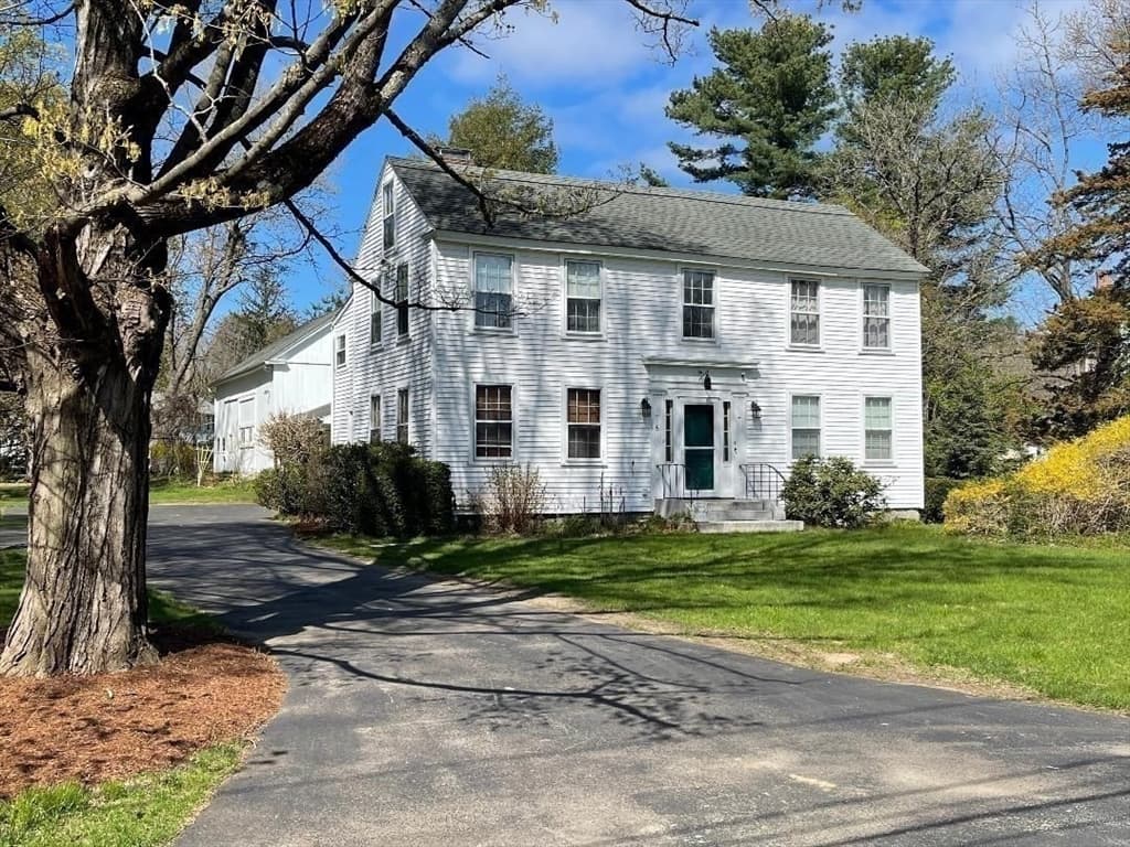 6 Church St, West Boylston MA 01583 photo 2