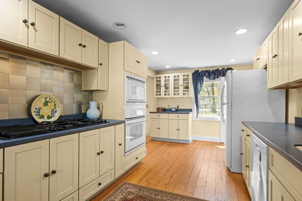 6 Church St, West Boylston MA 01583 photo 19