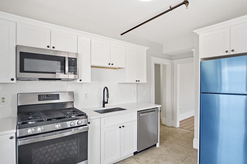 400-412 Neponset Ave, Boston MA 02122 photo 14