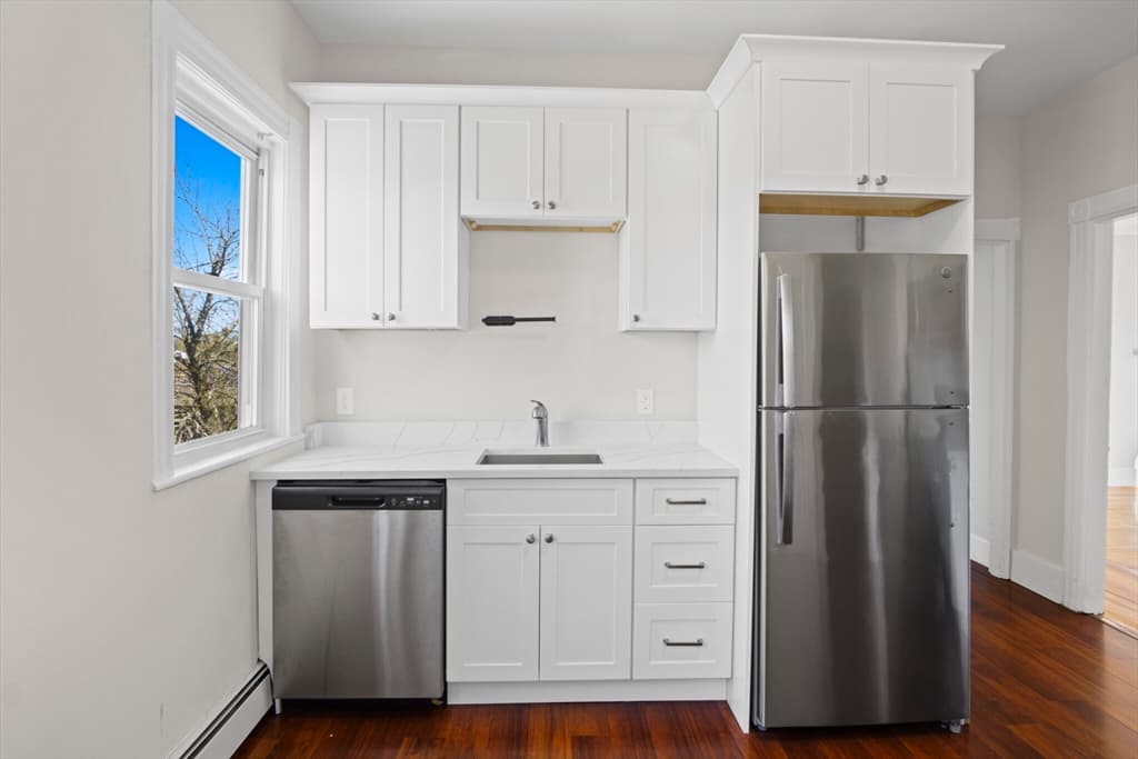 400-412 Neponset Ave, Boston MA 02122 photo 15