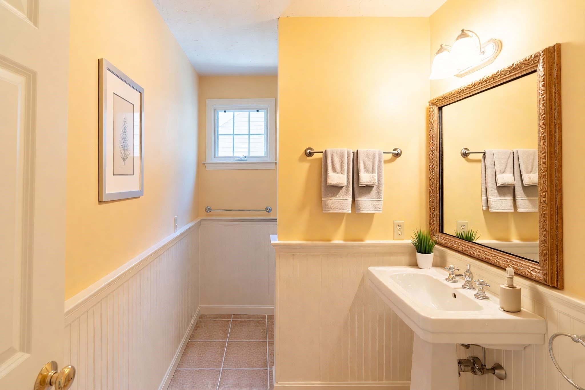 Condominium at 261 Sandpiper Lane # 12, Tisbury MA 02539, photo 13 of 31