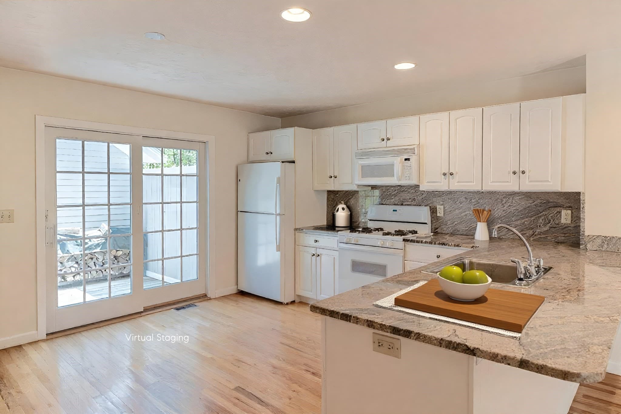 Condominium at 261 Sandpiper Lane # 12, Tisbury MA 02539, photo 8 of 31