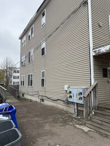 3 Family - 3 Units Up/Down at 73 Hamilton, Boston MA 02125, photo 20 of 21