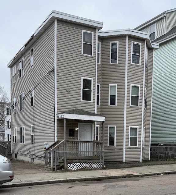 3 Family - 3 Units Up/Down at 73 Hamilton, Boston MA 02125, photo 19 of 21