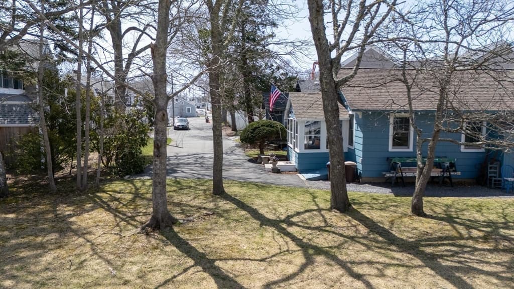 10 Essex Pl, Harwich MA 02646 photo 23