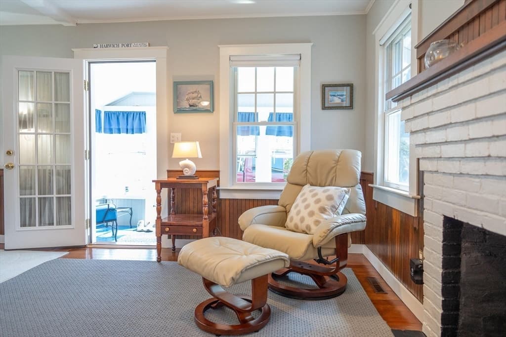 10 Essex Pl, Harwich MA 02646 photo 6
