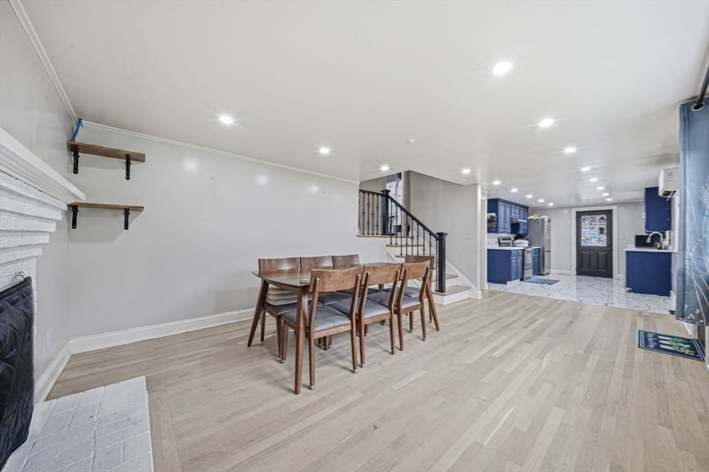 Single Family Residence at 14 Lewis Rd., Randolph MA 02368, photo 3 of 42