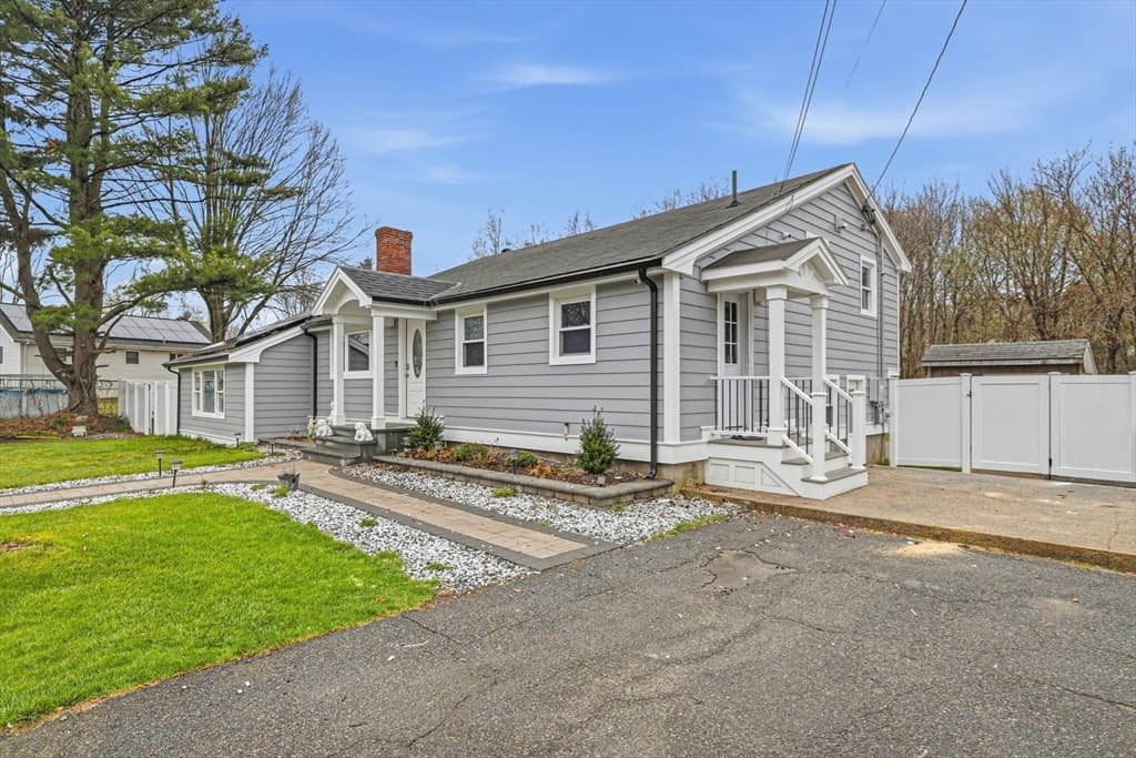 Single Family Residence at 14 Lewis Rd., Randolph MA 02368, photo 10 of 42