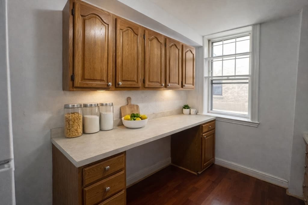 2001 Commonwealth Ave # 4, Boston MA 02135 photo 6