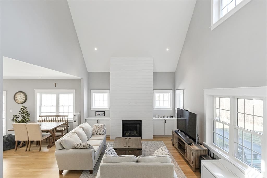 Single Family Residence at 7 Baldwin Ct # 7, Harvard MA 01451, Harvard, photo 7 of 38
