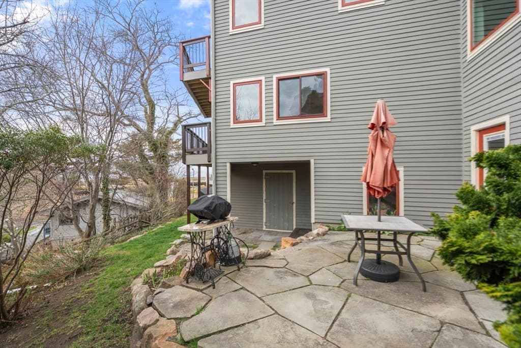 12 Andrews Street, Gloucester MA 01930 photo 34